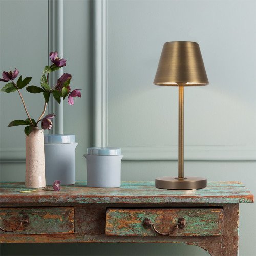 Buitenlamp en Binnenlamp Bronzen tafellamp modern